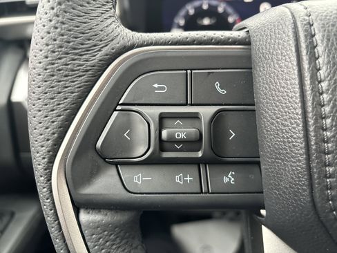 Certified 2025 Toyota Tacoma TRD Sport image 20