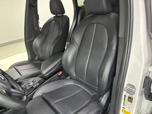 Used 2017 BMW X1 sDrive28i FWD image 15