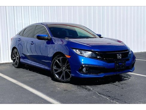 Used 2020 Honda Civic Sport image 2