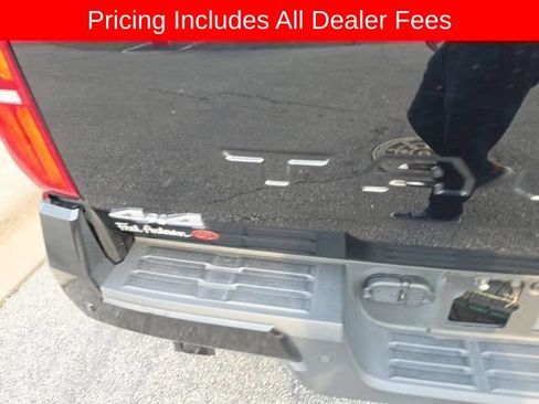 Used 2024 Toyota Tacoma SR5 AWD/4WD image 21