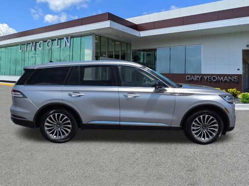 Certified 2021 Lincoln Aviator Reserve w/ Equipment Group 201A AWD/4WD image 3