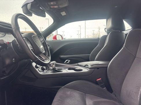 Used 2016 Dodge Challenger R/T Scat Pack image 15