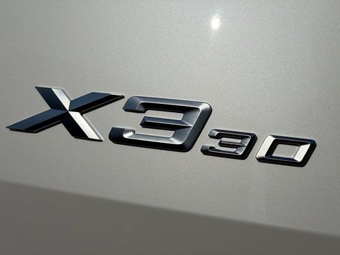 New 2026 BMW X3 xDrive30 w/ Premium Package image 11