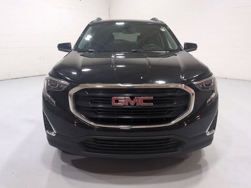 Used 2018 GMC Terrain SLE w/ Driver Convenience Package AWD/4WD image 8