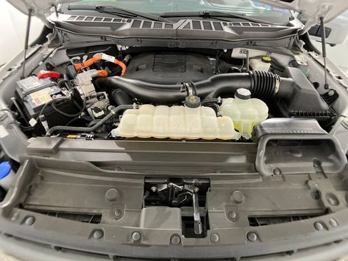 Certified 2023 Ford F150 Lariat w/ Equipment Group 502A High image 33