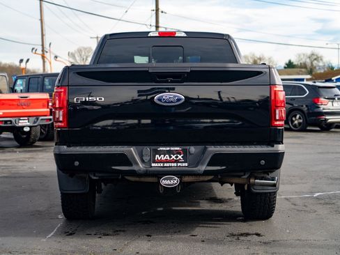 Used 2016 Ford F150 Lariat w/ Equipment Group 502A Luxury AWD/4WD image 12