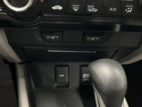 Used 2013 Honda Civic EX-L image 32