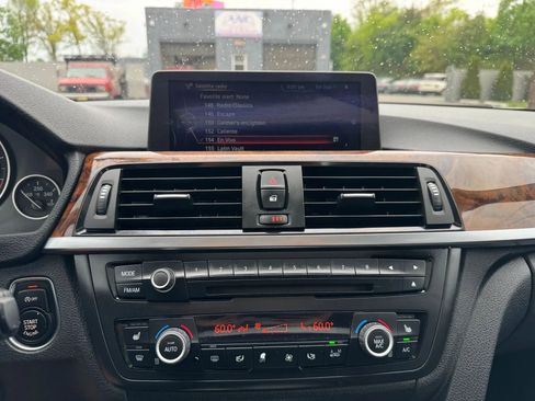 Used 2014 BMW 328i xDrive Sedan AWD/4WD image 15