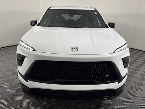 New 2026 Buick Enclave Sport Touring w/ Power Package image 4