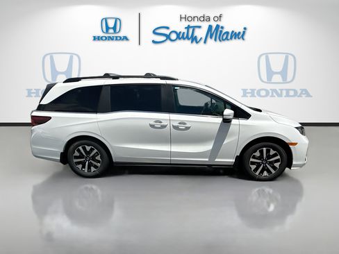New 2026 Honda Odyssey EX-L image 8