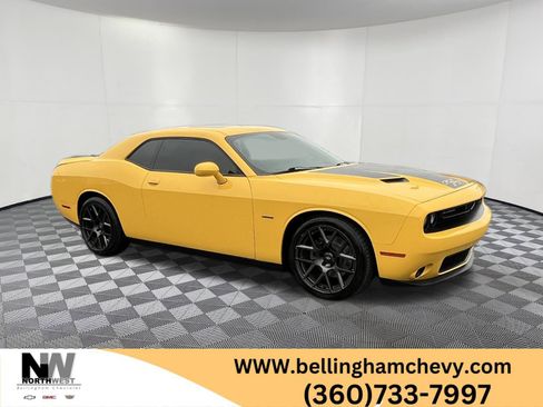 Used 2017 Dodge Challenger R/T w/ Sound Group image 1