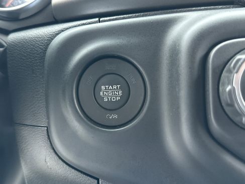 Used 2023 Jeep Gladiator Sport w/ Trailer Tow Package image 20