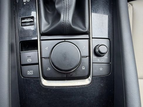 Used 2019 MAZDA MAZDA3 Hatchback 4D image 22