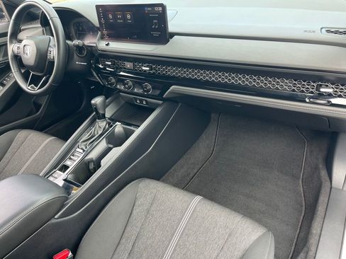 Used 2023 Honda Accord Sport image 30