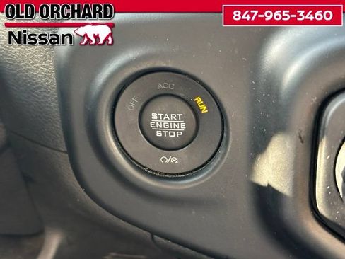 Used 2021 Jeep Gladiator Overland w/ Popular Equipment Package AWD/4WD image 17