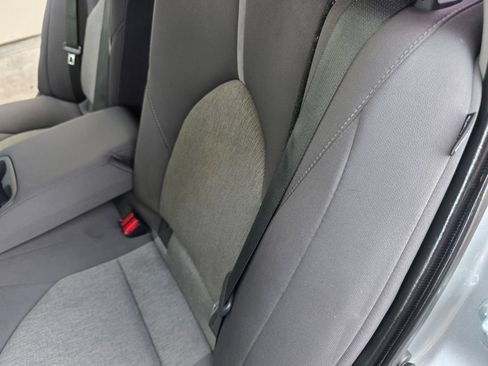 Used 2021 Toyota Camry LE FWD image 23