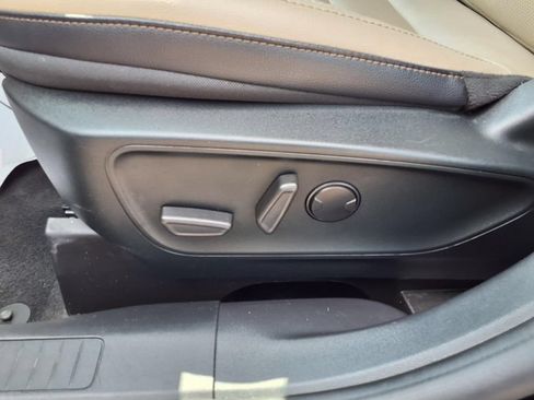 Certified 2022 Ford Escape SEL AWD/4WD image 24