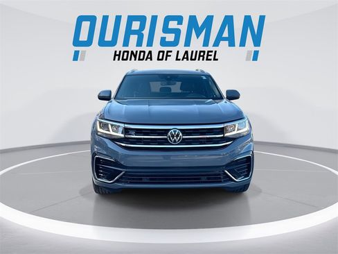 Used 2022 Volkswagen Atlas Cross Sport SEL R-Line image 3