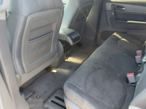 Used 2017 Chevrolet Traverse LT AWD/4WD image 10