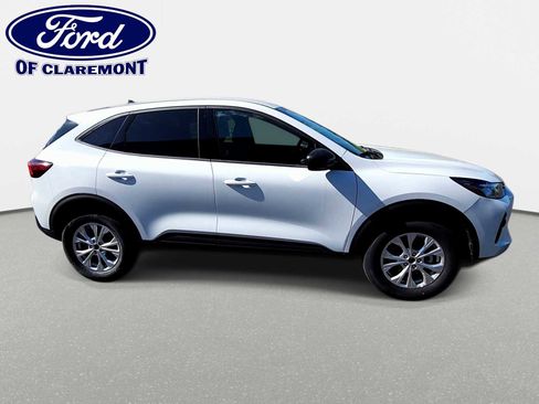 New 2026 Ford Escape Active w/ Tech Pack #1 AWD/4WD image 9