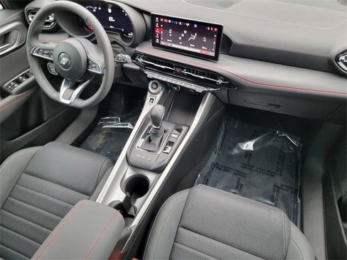 Certified 2024 Dodge Hornet GT w/ GT Blacktop Package image 39