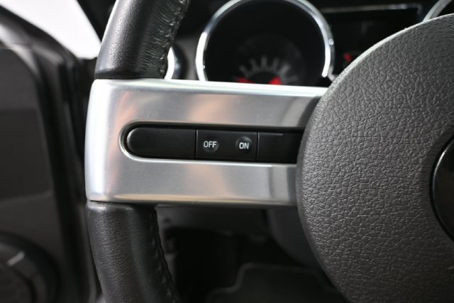 Used 2006 Ford Mustang GT Premium RWD image 20