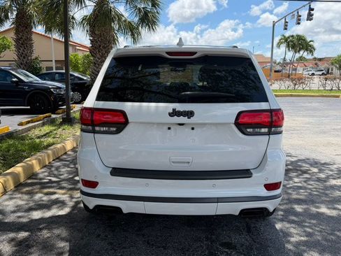Used 2018 Jeep Grand Cherokee High Altitude RWD image 6