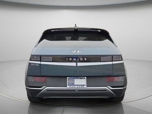 Used 2024 Hyundai Ioniq 5 SEL image 5