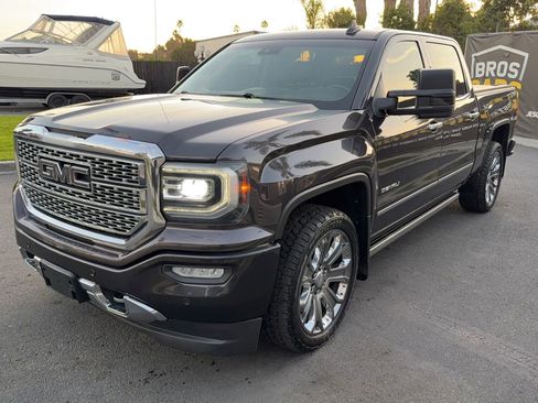 Used 2016 GMC Sierra 1500 Denali w/ Denali Ultimate Package image 3