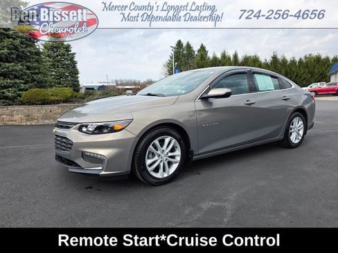 Used 2018 Chevrolet Malibu LT image 1