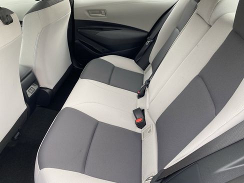 Used 2023 Toyota Corolla LE image 22