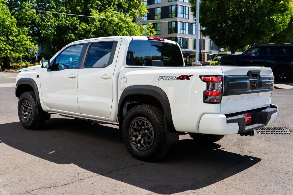 New 2026 Nissan Frontier PRO-4X w/ Pro-4x Convenience Package AWD/4WD image 4