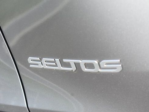 Certified 2024 Kia Seltos LX AWD/4WD image 15