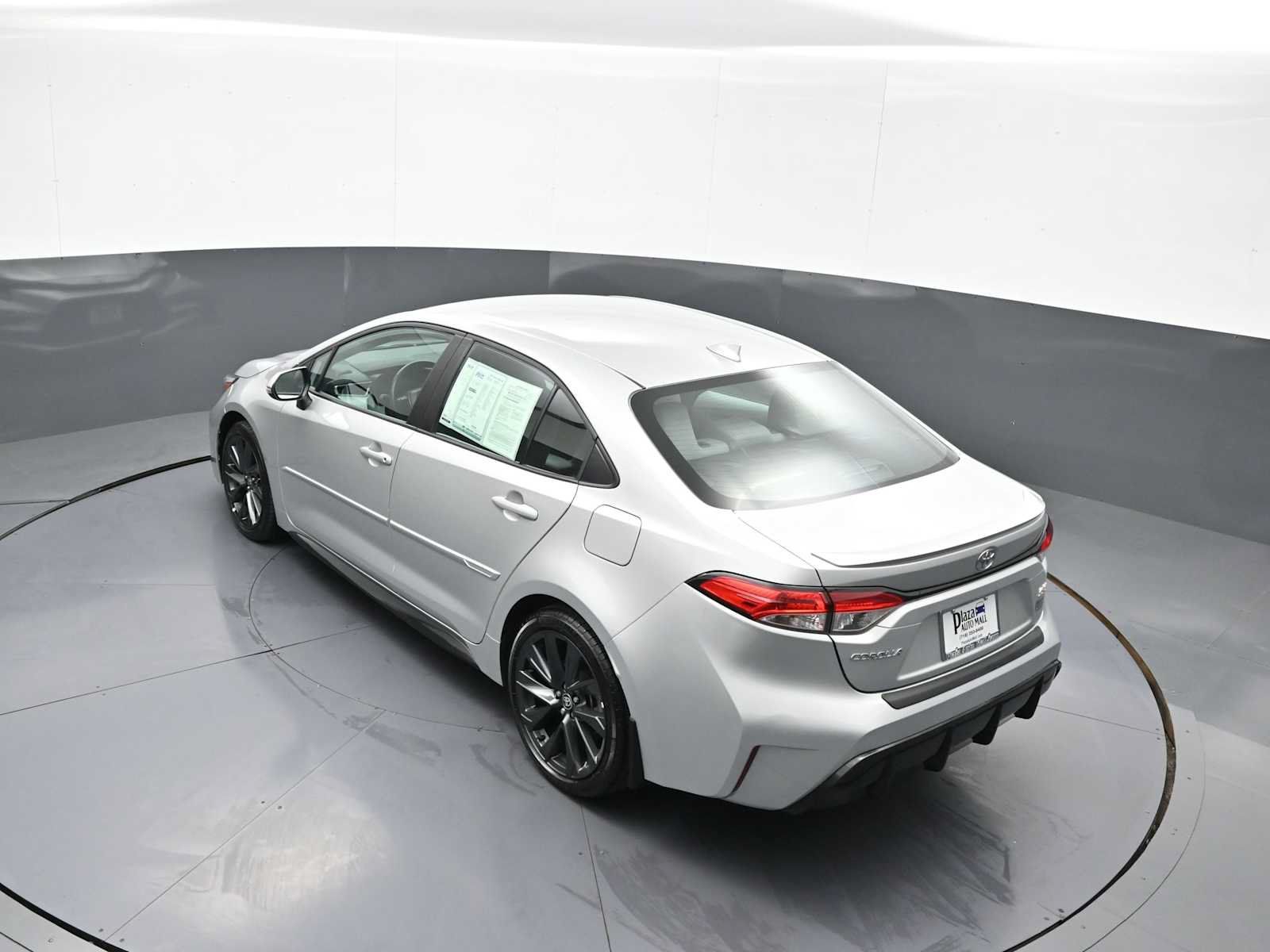 Certified 2024 Toyota Corolla SE FWD image 38