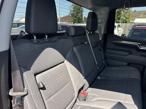 Used 2023 GMC Sierra 1500 Elevation image 12