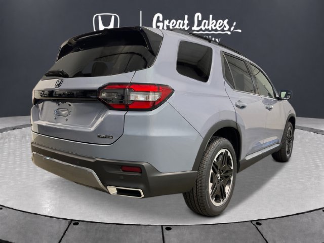 New 2026 Honda Pilot Touring image 5