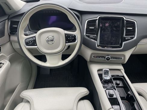 Used 2023 Volvo XC90 B6 Ultimate image 23