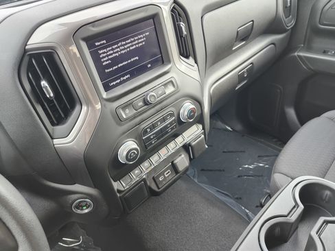 Used 2024 GMC Sierra 1500 Pro w/ Pro Value Package RWD image 27