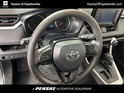 Used 2020 Toyota RAV4 XLE image 26