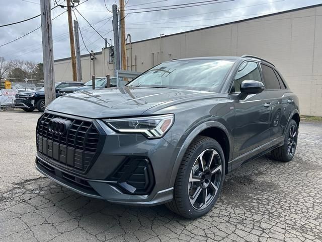 Used 2025 Audi Q3 2.0T Premium Plus w/ Premium Plus Package AWD/4WD image 7