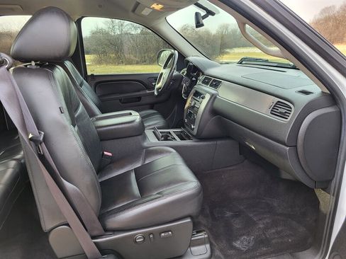 Used 2011 GMC Sierra 1500 SLT w/ All-Terrain Package image 12