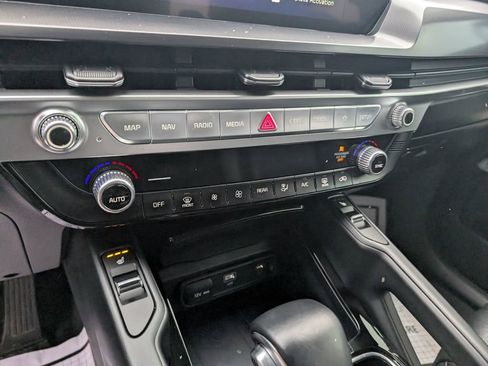 Used 2023 Kia Telluride S w/ S Sunroof Package image 21