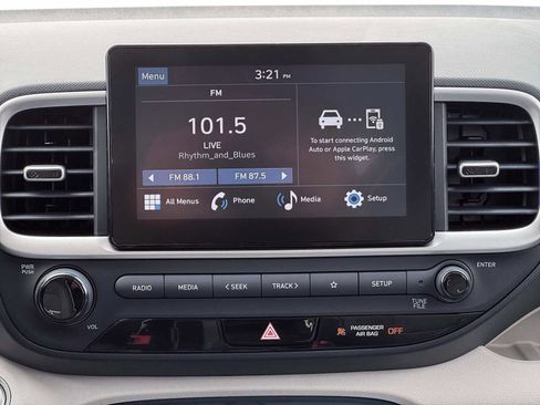 New 2026 Hyundai Venue SEL FWD image 19