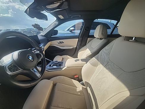 Used 2023 BMW 330i Sedan w/ M Sport Package RWD image 2