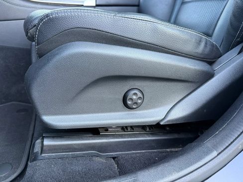 Used 2016 Mercedes-Benz GLC 300 4MATIC image 14