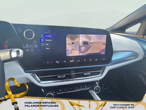 Certified 2025 Chevrolet Equinox EV LT image 31