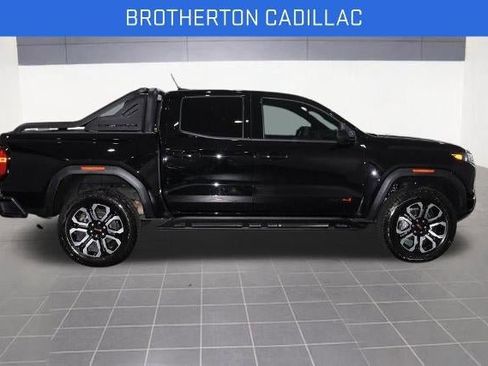 Certified 2025 GMC Canyon AT4 w/ Nightfall Edition image 10