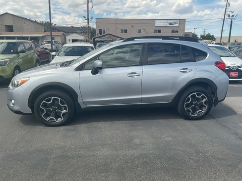 Used 2014 Subaru Crosstrek 2.0i Premium AWD/4WD image 4