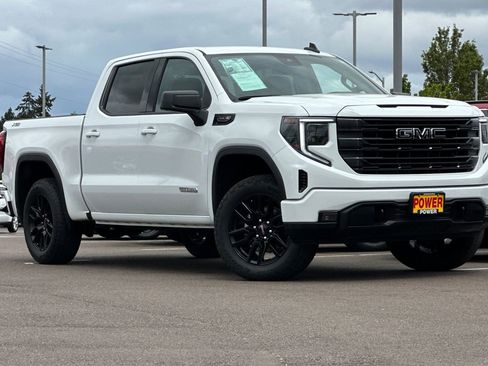 Used 2023 GMC Sierra 1500 Elevation w/ LPO, Elevation Black Package AWD/4WD image 2