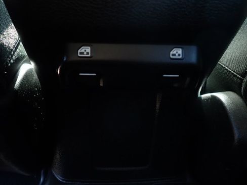 Used 2020 Jeep Wrangler Unlimited Sport AWD/4WD image 10